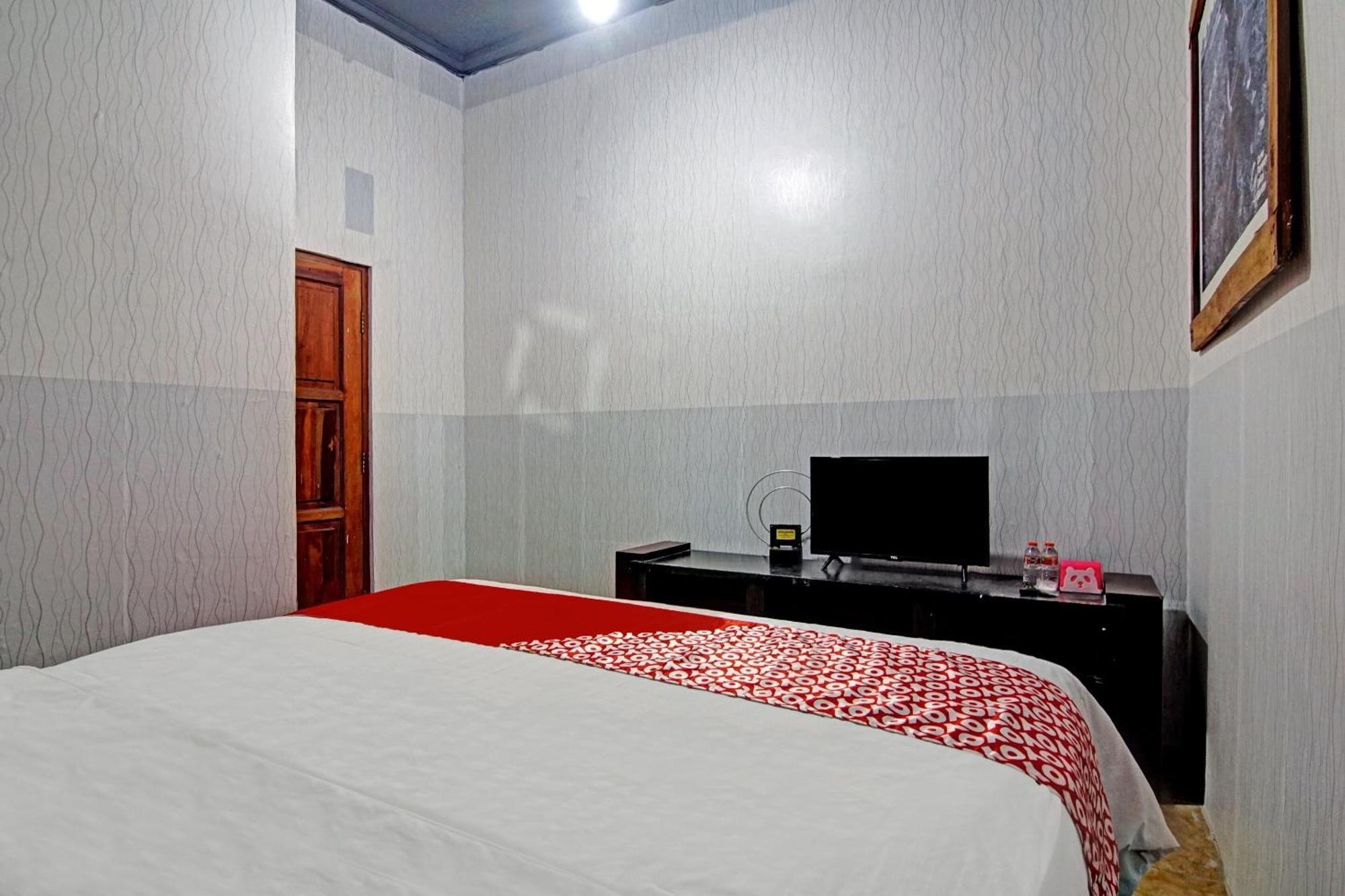 Super Oyo 90358 Poris Residence Syariah Тангеранг Экстерьер фото